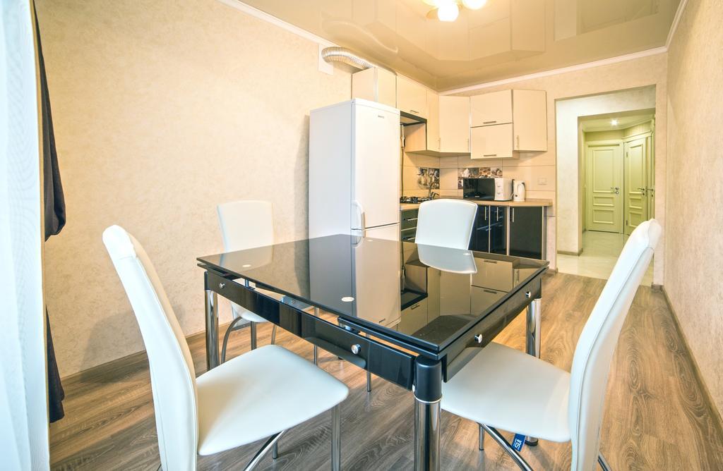 Apartments On Svobody Avenue- The Center Of Львов Экстерьер фото